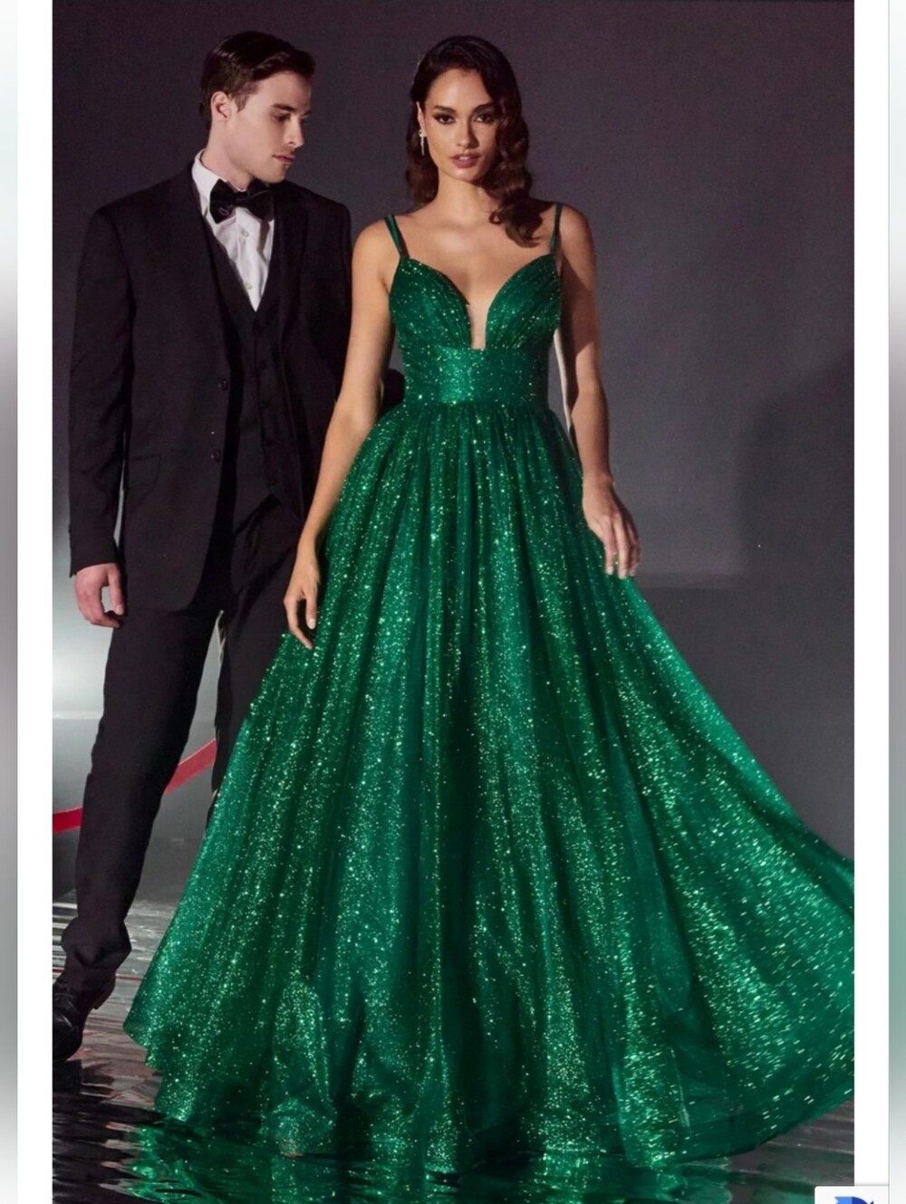 Green size 8 Glitter Tulle A-line Ball Gown w/ Plunging Neckline by LaDivine NWT